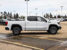2026 GMC Sierra 1500 AT4X - Photo 10