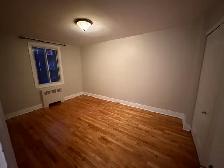 Beautiful  5½ with Parking & Backyard – NDG - Photo 3