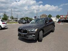 2022 Volvo XC60 MOMENTUM AWD LEATHER PAN/ROOF NAV B/SPOT CAMERA - Photo 3
