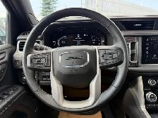 2023 GMC Yukon Denali - Photo 9