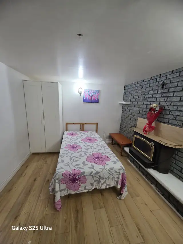 For females, a private room near Centennial College - July 01/26