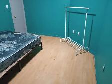 Cozy Basement Room For Rent, Washroom In-suite. - Photo 3