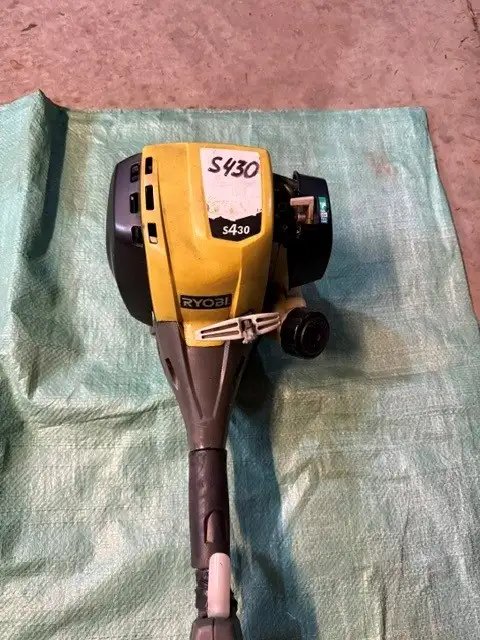 Weed Wacker -  Weed  Trimmer for $75 only  !!