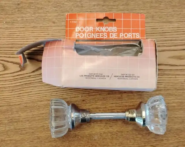 Poignées de porte vintage NEUVES