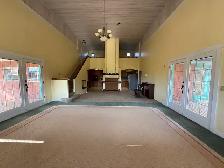 Large Home  For  Rent - Photo 3