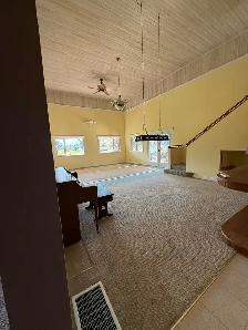 Large Home  For  Rent - Photo 4