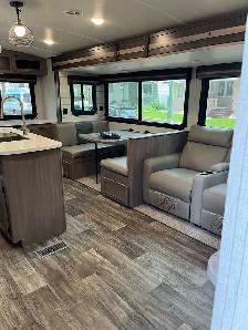 2022 Crossroads Sunset Trail 285CK RV - Photo 10