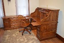 Large Solid Oak Roll-Top Desk with Chair - Photo 2