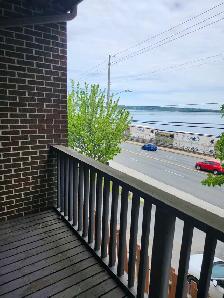 Beautiful 4 Bedrooms Townhouse overlooking the water in Halifax - Photo 6