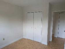 Strathroy 2 BR w/ Monthly 2% Prompt Payment Bonus - Photo 6
