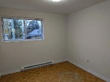 2 Bedroom Apartment in Strathroy - Photo 5