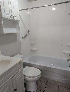 2 Bedroom Apartment in Strathroy - Photo 9