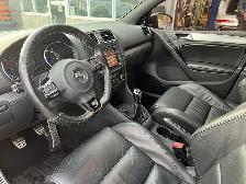 2012 Volkswagen Golf R Clean CARFAX • 6-Speed Manual • AWD - Photo 9