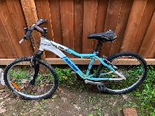 Multiple bikes for repair or parts - Photo 3