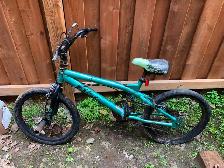 Multiple bikes for repair or parts - Photo 4