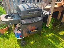 Barbecue à vendre – Très propre!