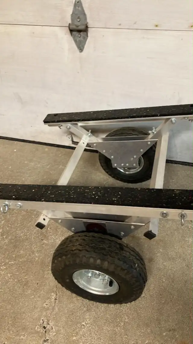 Chariot de portage en aluminium pour canoe ou kayak. portage car