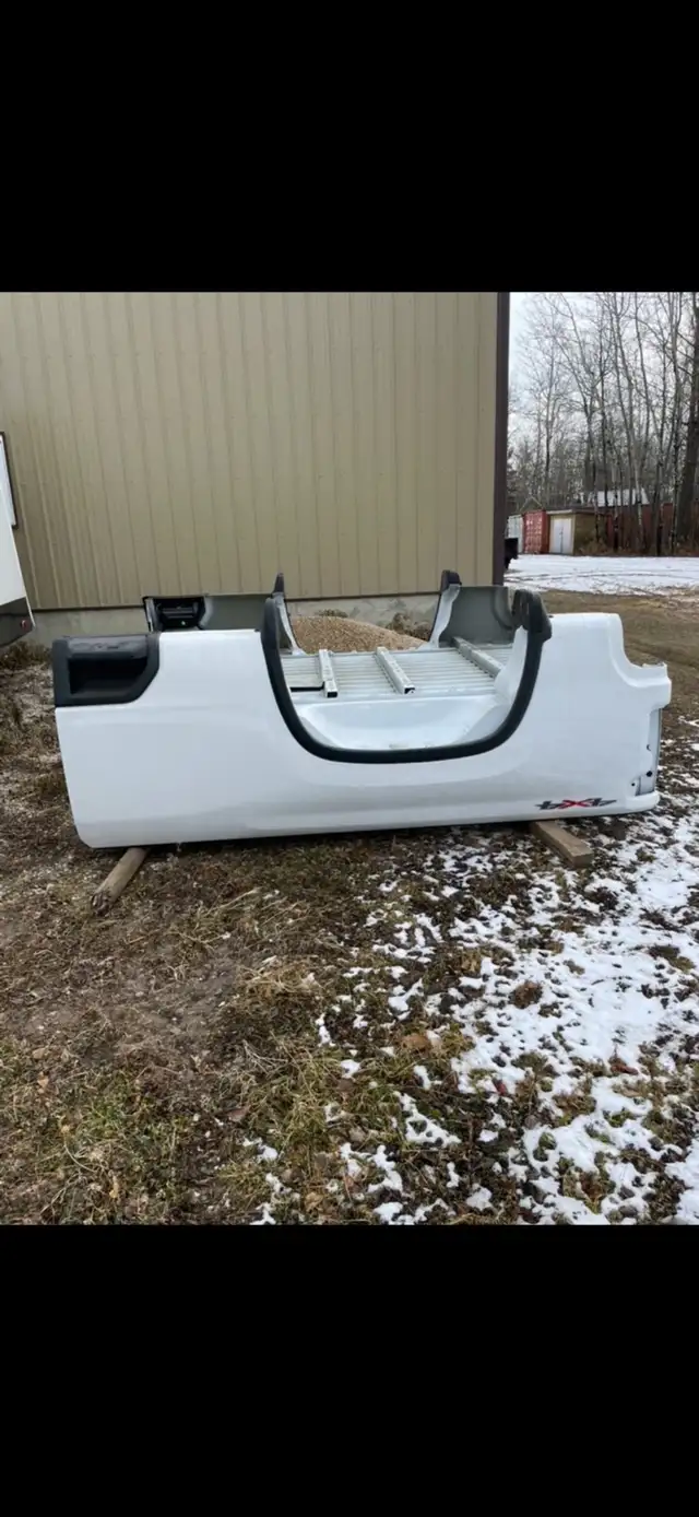 2023 8 foot box for sale