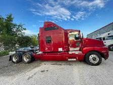 Kenworth T-600 - Photo 2