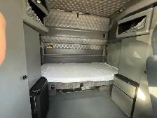 Kenworth T-600 - Photo 4