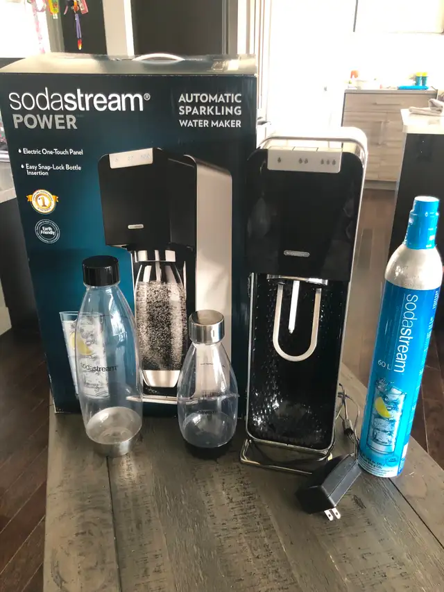 Sodastream Power - with New Co2 Bottle
