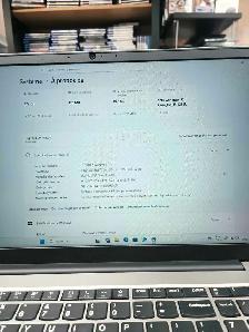 Laptop I5-1235U 16GB RAM 512GB