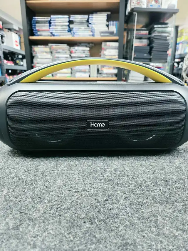 Speaker Bluetooth   manette