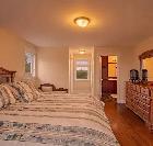 4 bedroom 4 bathroom waterfront house in Georgetown - Photo 5