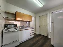 1-BDRM   DEN NEAR CASINO - Photo 6