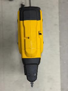 DEWALT DCN681 XR 18-Gauge Narrow Crown Stapler Kit - $349 - Photo 3