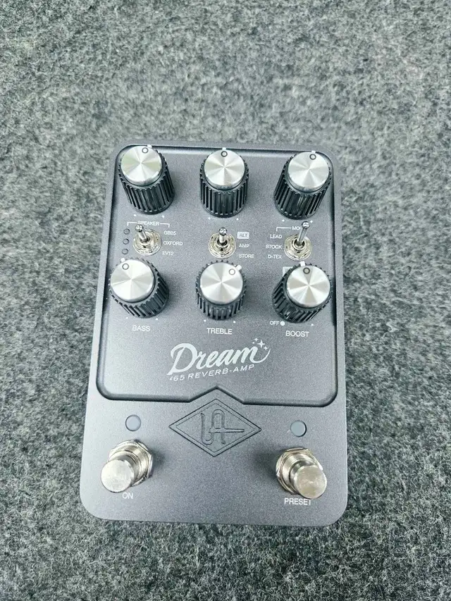 Pedale de guitare verb