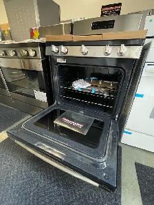 NEW GE 30' Gas Freestanding Range Stove (Stainless Steel) - Photo 3