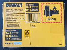 NEW DEWALT DCD793D1 1/2" DRILL/DRIVER KIT - Photo 2