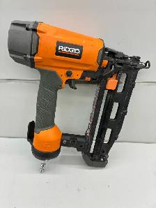 Ridgid R250SFE 16GA Nailer - Photo 2