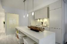 1 BEDROOM PLUS DEN, LIKE NEW, EAST VILLAGE, Semi Furnished - Photo 2