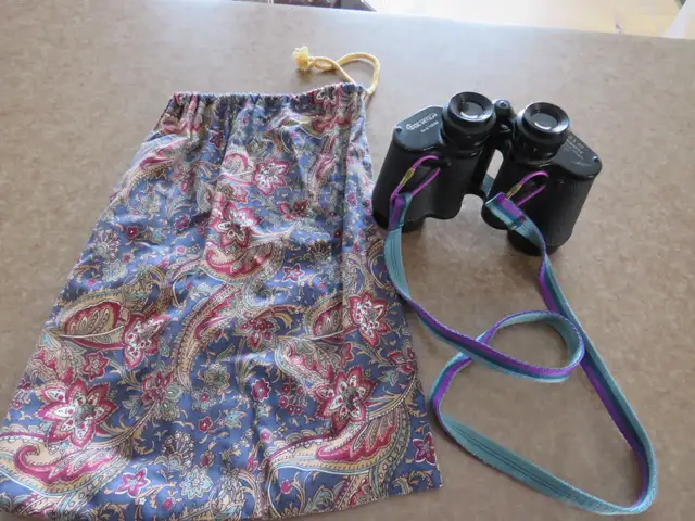8 X 40 BINOCULARS