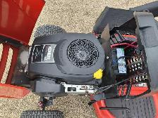 Simplicity riding mower - Photo 4