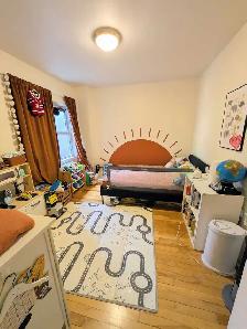 4½ dans un quartier recherché avec terrasse et balcon - Photo 4