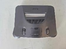 Nintendo 64 - Photo 3