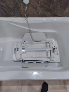 bath tub chair lift - Photo 2