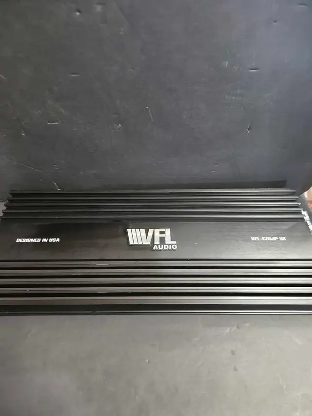 VFL COM 5K CAR AMP LIKE NEW