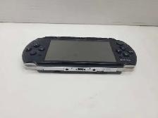 Sony PSP Slim 3001 System - Black w/2GB Memory Card - Photo 4