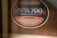 Yamaha APX700 stage focused acoustic electric guitar USED good - Photo 5