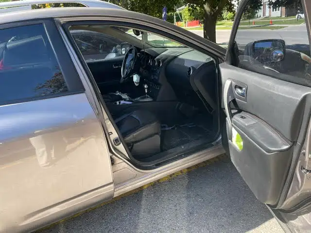 NISSAN ROGUE 2010