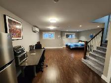 Fully furnished, bright bachelor, all Included  Internet &TV - Photo 4