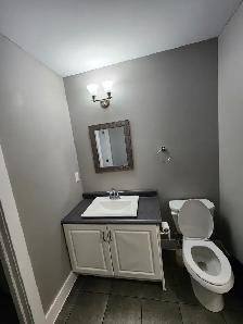 Fully furnished, bright bachelor, all Included  Internet &TV - Photo 8