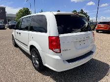 2017 Dodge Grand Caravan Canada Value Package - Photo 9