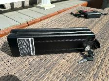 Selling a 48V 13AH Silver Fish Lithium ion Ebike BATTERY - Photo 5