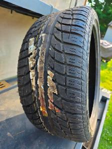 Pirelli P7000 225/35ZR17 82Y Low Profile Reiforced Zero FlatTire