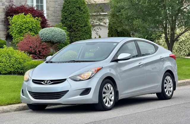 2013 HYUNDAI ELANTRA